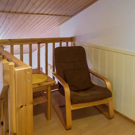Yllastar 2 As 410 *